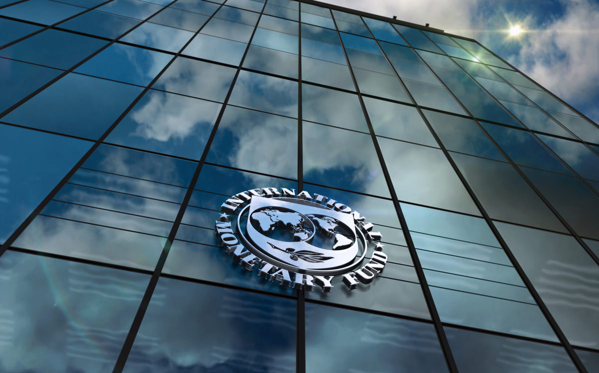 IMF Agrees to Provide Ukraine With Loan Tranche Without Final Requirement Fulfilled